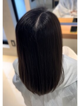 キャリー(Caly) シルバーベージュカラー