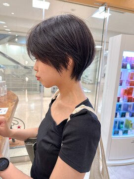 モリオ フロム ロンドン サッポロファクトリー店(morio FROM LONDON) 【morio札幌】札幌ショート 大人かわいい黒髪丸みショート