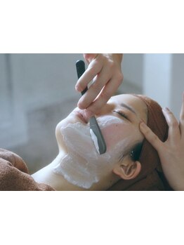 【額住宅駅前から徒歩5分】シェービングサロンとヘッドスパがひとつになった専門店。お顔のお手入れも◎