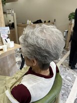 マノア(Manoa) 毛流れボリュームスタイル