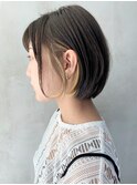 ホワイトグレージュおくれ毛ボブショート_ba304761