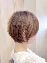 アームズヘアー arms hair 30代40代50代/大人ショートボブ/白髪ぼかし/髪質改善（塩谷）