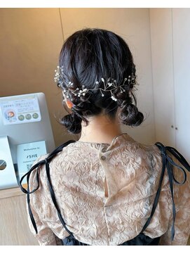 プティリュ(PetitLieu) お呼ばれアレンジ