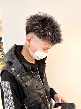 デバイス バイ フレイムス 越谷(DEVICE by Frames) ツイストスパイラル ツイスパ