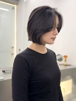 ブラン(Blanc Aoyama)&nbsp;レイヤーボブ/グレージュ/ベージュ/ブリーチなし/顔周りカット