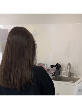 ひばり美容室 アッシュグラウン