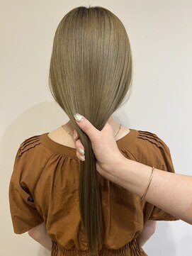 レア 表参道(L'ea) イメチェンヘアスタイルピンクベージュアンブレラカラー前髪