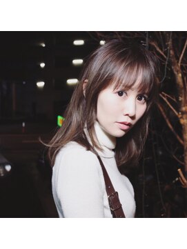 ツイギー 宮西店(TWiGGY) ナチュラルな動きが可愛いセミロング