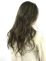 カリン(carin)&nbsp;Carin那覇真嘉比店/小顔/オリーブカラー/セミウェットウェーブ