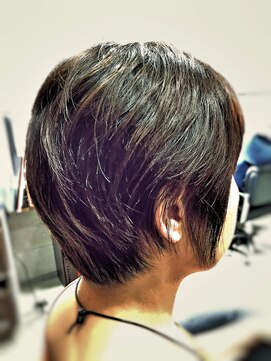 キャン 温品店(CAN) 【CAN】 大人女子に大人気☆前下がりショートボブ