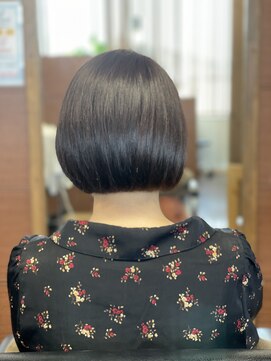 エイトホーム(8 home) ショートボブ