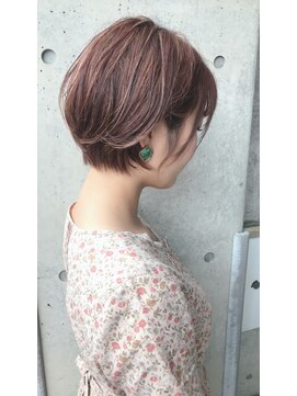 カシュカシュ(cache cache) 横からの美シルエットショートBob STYLE