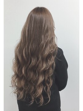 ガレリアエレガンテ 名駅店(GALLARIA Elegante) ベージュ系カラー