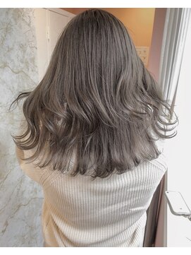 フィガロ ウメダ(FIGARO UMEDA) 【FIGARO　umeda】髪質改善ベージュグレージュレイヤーカット