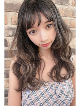 リークフー(Ree cu fuu) 大人可愛いウェーブロング外国人風カラー似合わせカット透明感