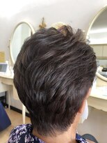 サロンドビージェイ サンティール(salon de B.J.) ショートレイヤー