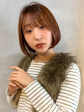 ネリ(nely) 【nely】大人可愛い20代30代40代ツヤ感ワンカールボブ