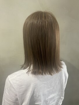 リンダイーロ(Linda Hiro) 【札幌円山　ダブルカラー/ブリーチ/オージュア/Aujua】