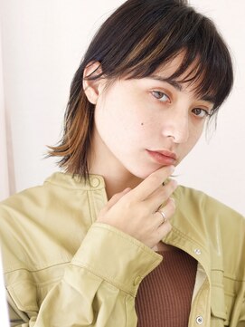 チュールバイグラッド(ture by glad) 大人可愛い20代30代40代小顔ワンサイドショートボブ丸み前下がり