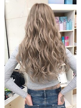 リア 大阪梅田(Ria) ~ミルクティーべージュ シールエクステ~【Ria 大阪 梅田】