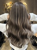 ロンド レア 天神大名店(Lond Le’a) ミルクティーベージュダブルカラーケアブリーチインナーカラー