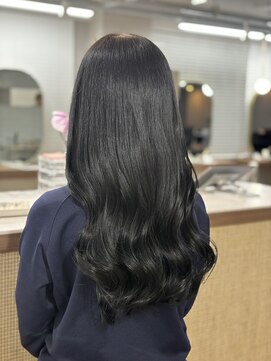 ボタン ハカタ(VOTAN hakata) 博多/暗めカラー/実習就活カラー/黒髪ロング/レイヤーカット