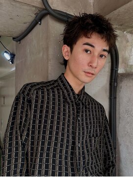 ヒュージ 表参道(huge) スパイキーショート/ニュアンスパーマ/メンズパーマ/眉毛