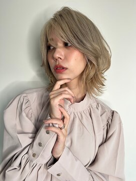 カバーヘア ブリス 戸田公園西口店(COVER HAIR bliss) 韓国風シルバーベージュウルフボブレイヤーp1戸田公園10代20代