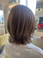 エマビビット 港店(EMA VIVID)&nbsp;レイヤーボブ×ハイライト