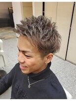 リスペクト マンボ(RESPECT MAMBO)&nbsp;波巻きツイストスパイラル/刈り上げセンターパート/豊田