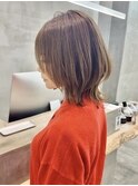 骨格補正で小顔見せ！外ハネミディウルフ　ウルフカット