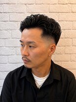 グレイスフルバーバー 新宿パークタワー店&nbsp;新宿理容室30.40代ビジネスマン◎73分けオールバックパーマ