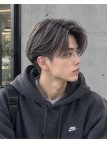 ノーマ(no-ma)&nbsp;【センターパート】直毛・毛流れが出にくい方に