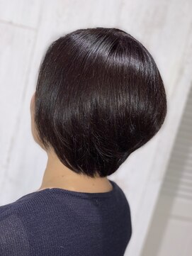 ヴェンティ(ventie) ツヤツヤショートボブ