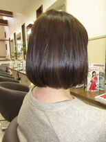 コアフィールフィス(COIFFURE fils) 【見附・今町】M3D ミセスツヤボブ カーキ