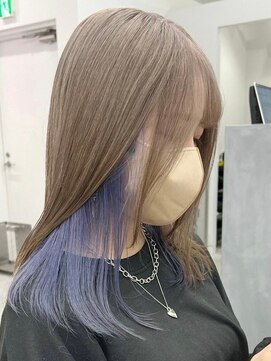 ウィコ 新宿(WICO) インナーパープルブルー[ケアブリーチ/ペールベージュ/新宿駅]