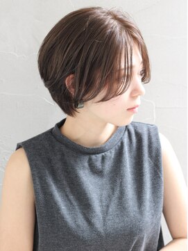 ラトゥーナ 西宮北口店(Ratuna) Ratuna【西宮北口】アンニュイさ漂う丸みショート☆