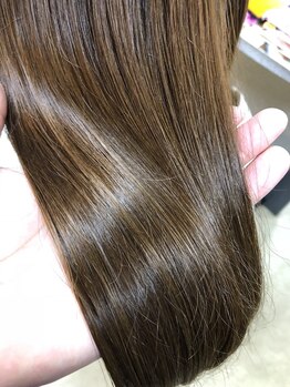 ヘアデザインクライム(HAIR DESIGN CLIMB)の写真/縮毛はしたくないけど自然なストレートヘアになりたい方にオススメ！美還元トリートメントでぷるんヘアに！