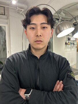 ヘン(hen) 【心斎橋hen】ニュアンスパーマ