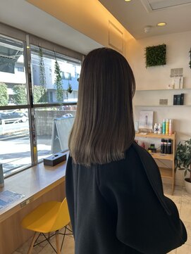 ビアンコカーロ 用賀店(Bianco caro) ぷつっとカット×ベージュ/20代30代40代