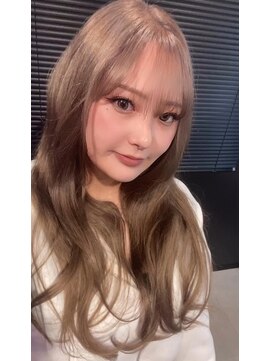 ジゼル(GISELLE) ＃ホワイトベージュ