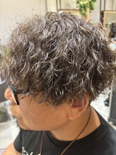 サロンドポプリ 志都美(salon de poupuri) 【メンズ人気!杉村指定】ツイスパ&ハイライト