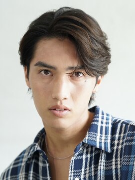 バイフィフス 原宿/表参道(by fifth) 原宿カルマパーマメンズパーマセンターパートウルフツーブロック