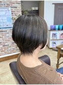  &nbsp;&nbsp;&nbsp;この夏はショートヘアで軽やかに