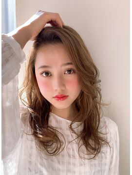 ファブ 銀座(fav) 【fav 銀座】大人かわいい！ゆるふわセミディ