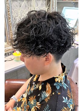 スナッグルサロン(SNUGGLE SALON) 無造作マッシュ/ツイストスパイラルパーマ/ツーブロックショート