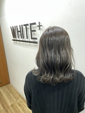 アンダーバーホワイト 南海難波店(_WHITE) グレージュカラー