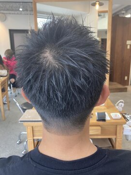 フツーロ 栄(FUTURO) 清潔感Maxモテメンズヘア