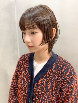 テトヘアー(teto hair) ウルフカット、前髪、前下がりウルフ、モード