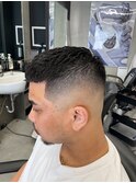 濡れパンクロップ